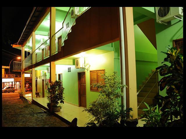 Отель Residencial Los Rios Пуэрто-Игуасу Экстерьер фото